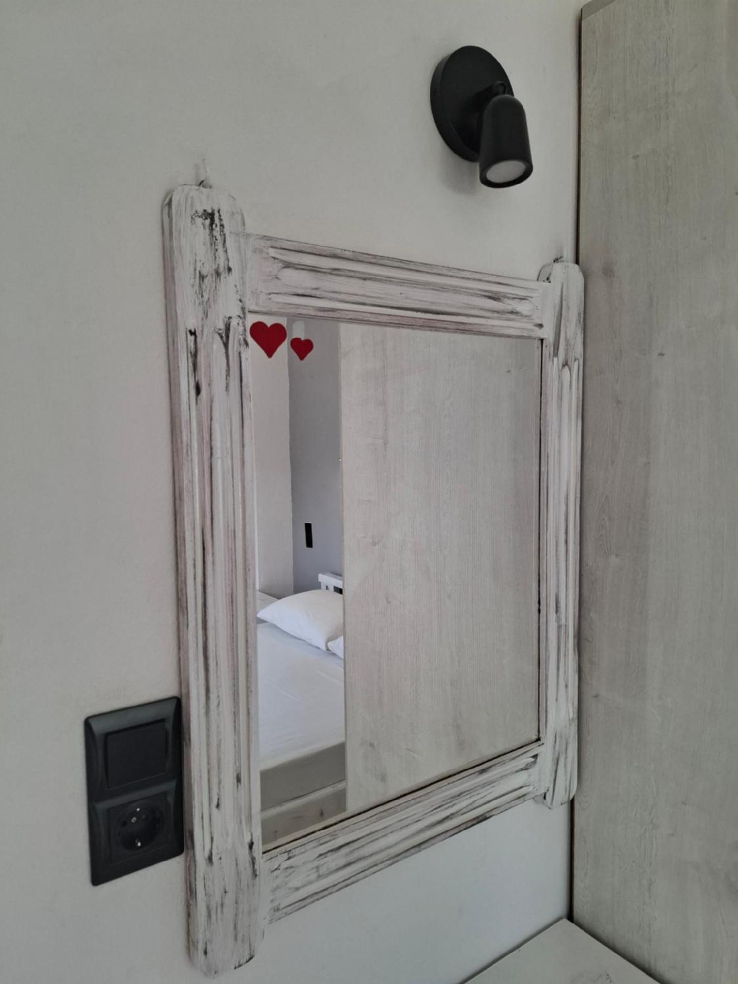 Ostria Hotel Agia Galini Buitenkant foto