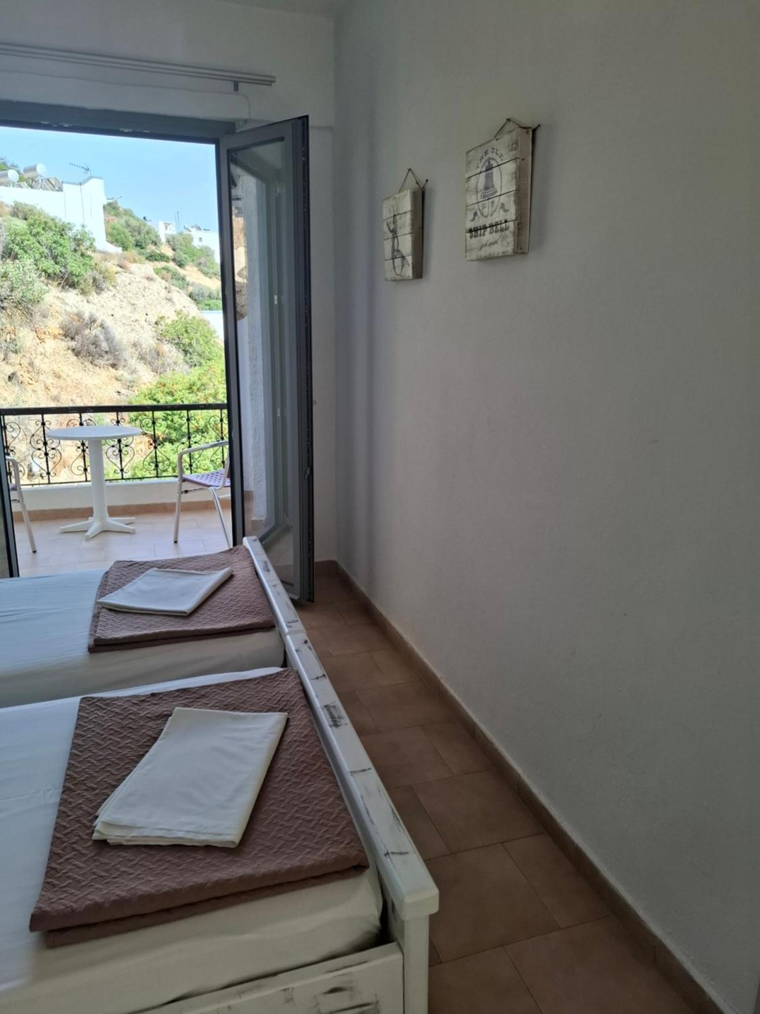 Ostria Hotel Agia Galini Buitenkant foto